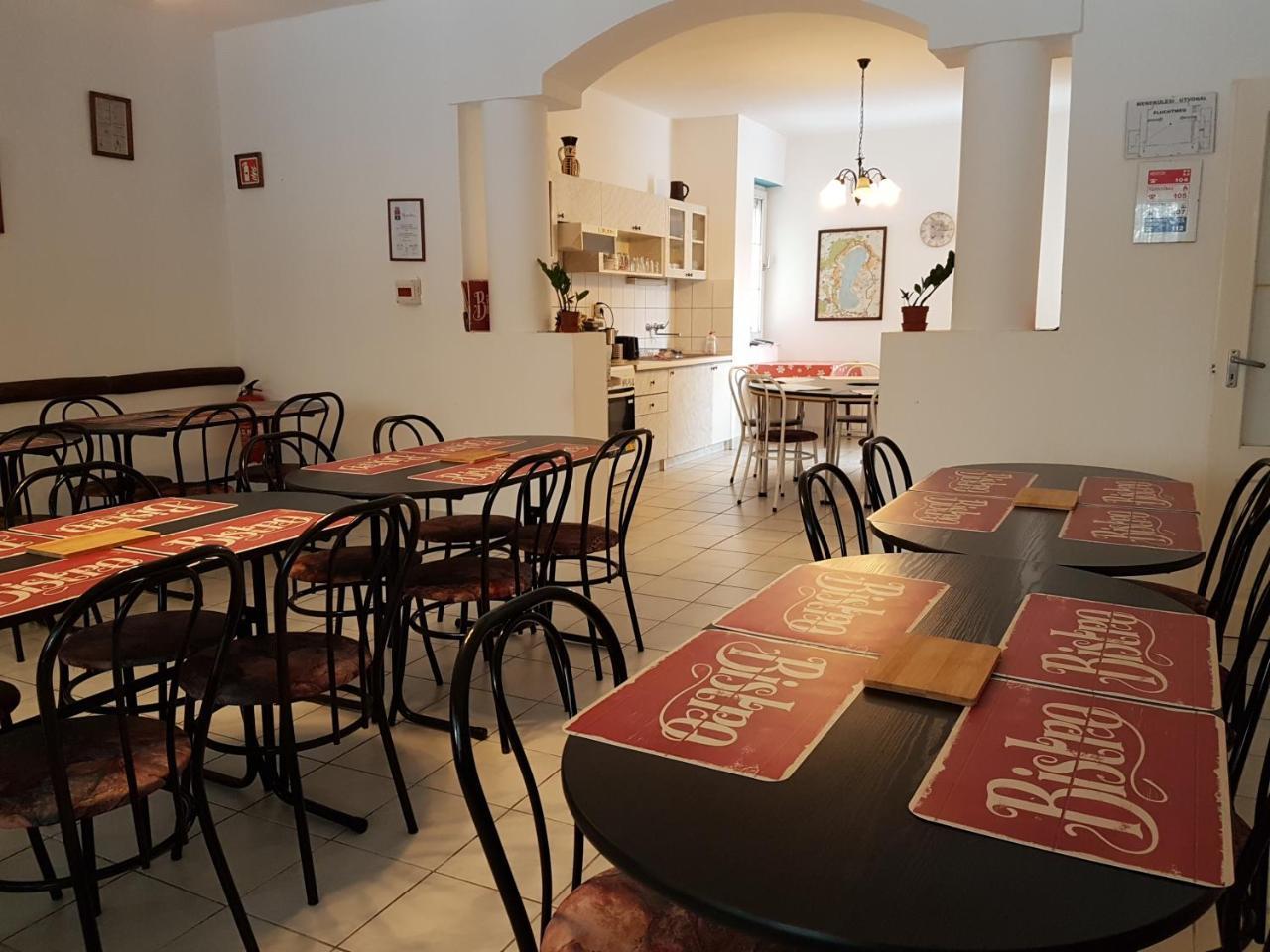Fertodi Kuria Vendeghaz Hotel ภายนอก รูปภาพ